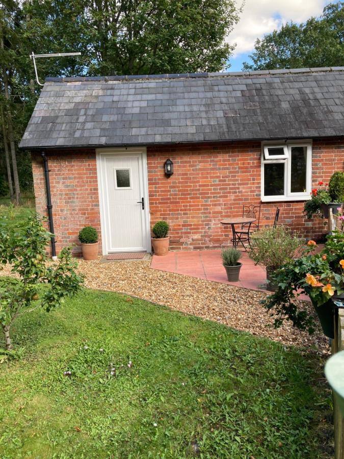 Hunters Moon B&B Tidworth Exteriér fotografie