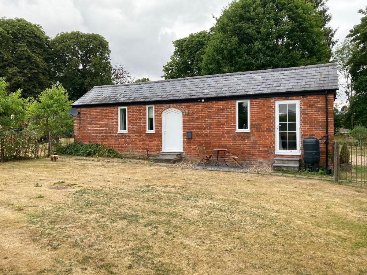 Hunters Moon B&B Tidworth Exteriér fotografie