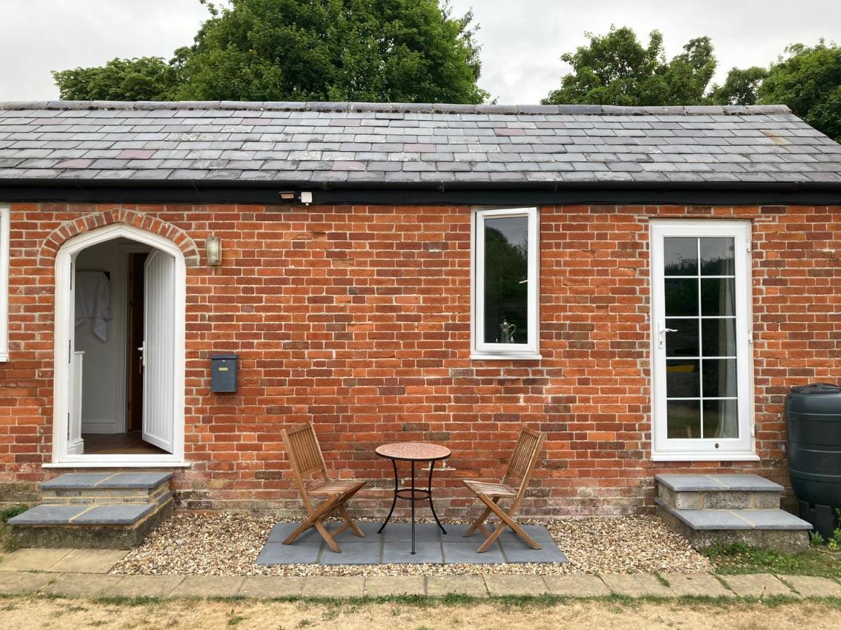 Hunters Moon B&B Tidworth Exteriér fotografie